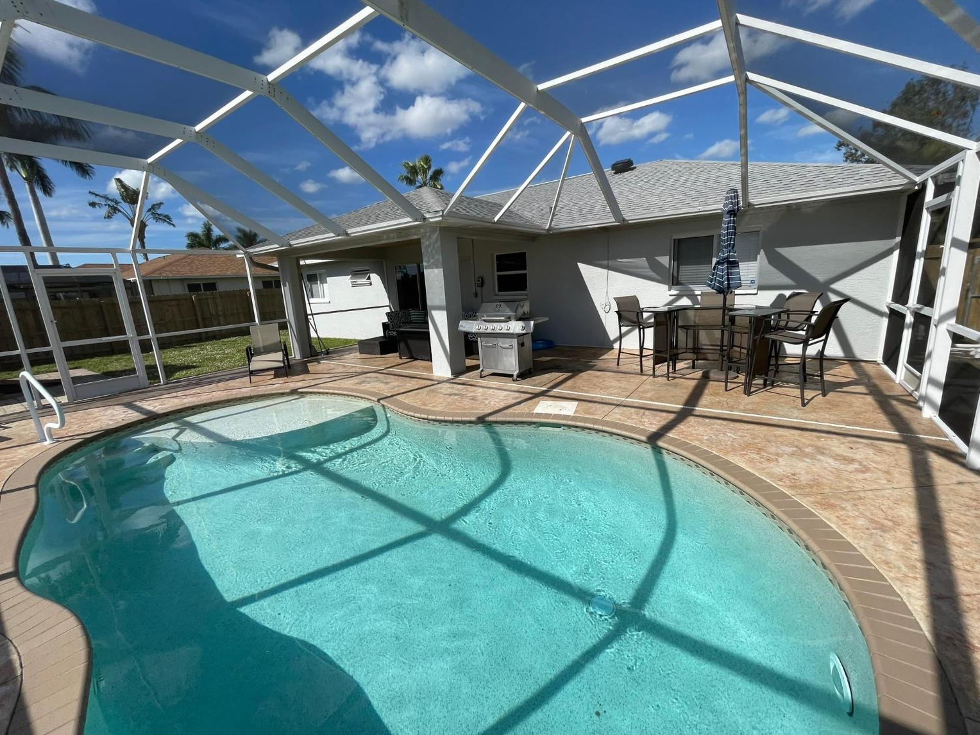 Beautiful Pool Home With Sleeping For 8 For Lovelypeople Cape Coral Eksteriør billede